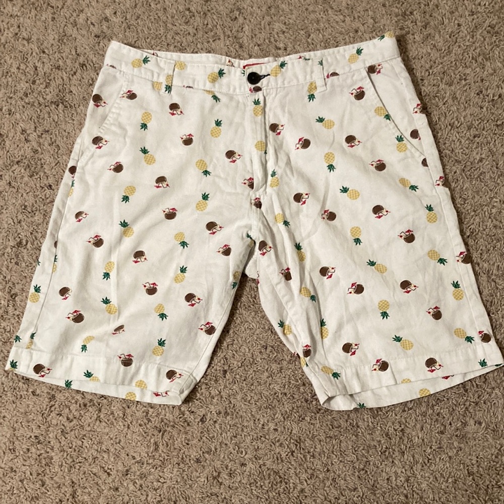 Pineapple & tropical drink shorts